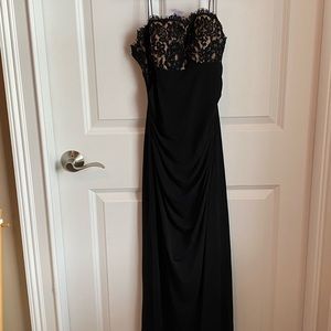 Evening gown / cocktail dress